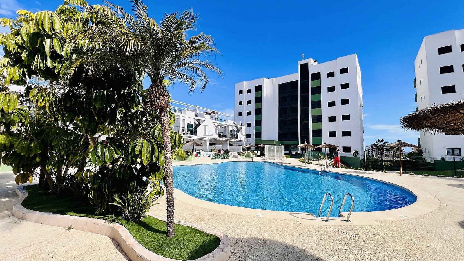 2 soveværelse Lejlighed til salg i Pilar de la Horadada med swimmingpool - € 269.900 (Ref: 9645461)