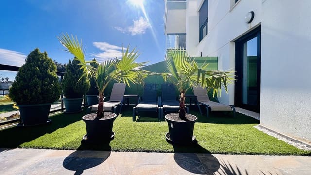 2 soveværelse Lejlighed til salg i Mil Palmeras, Pilar de la Horadada med swimmingpool - € 269.900 (Ref: 9645461)