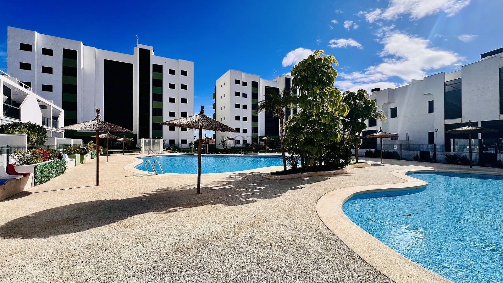 2 soveværelse Lejlighed til salg i Pilar de la Horadada med swimmingpool - € 269.900 (Ref: 9645461)