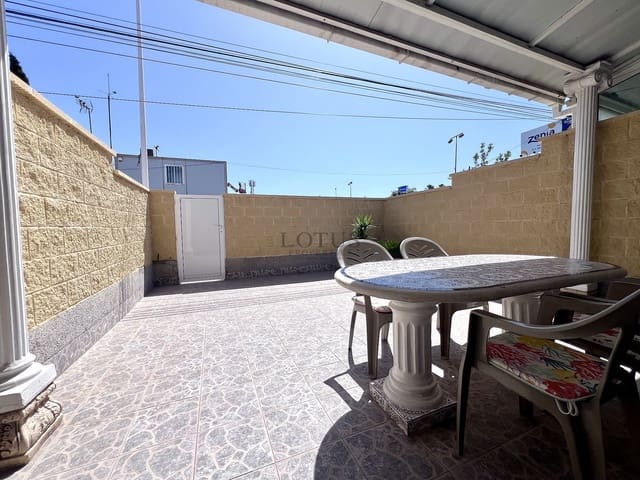 2 Zimmer Haus zu verkaufen in El Chaparral - La Siesta - La Torreta, Torrevieja mit Pool - 135.000 € (Ref: 9676660)