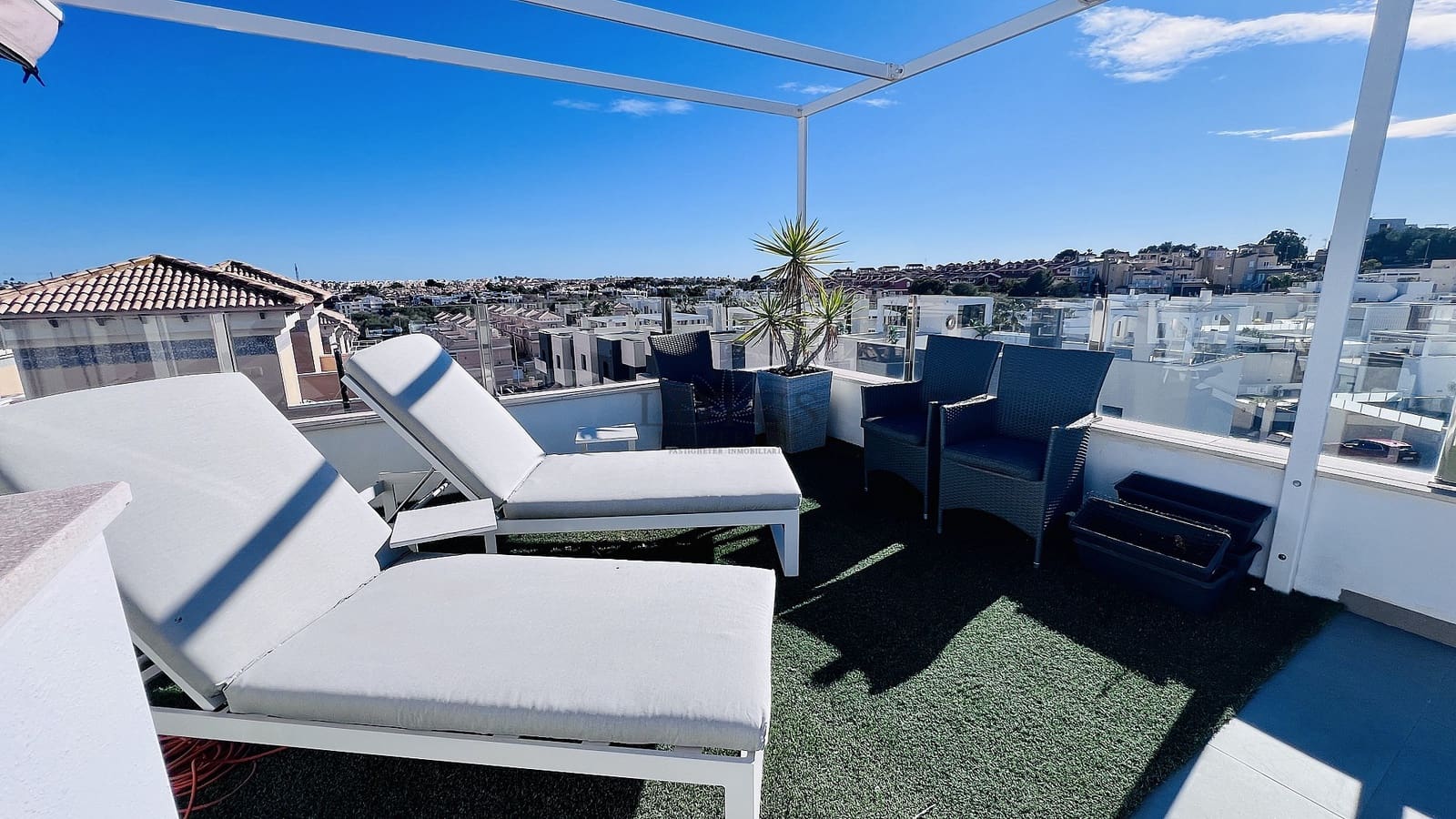 3 sovrum Hus till salu i Orihuela Costa med pool garage - 350 000 € (Ref: 9676666)