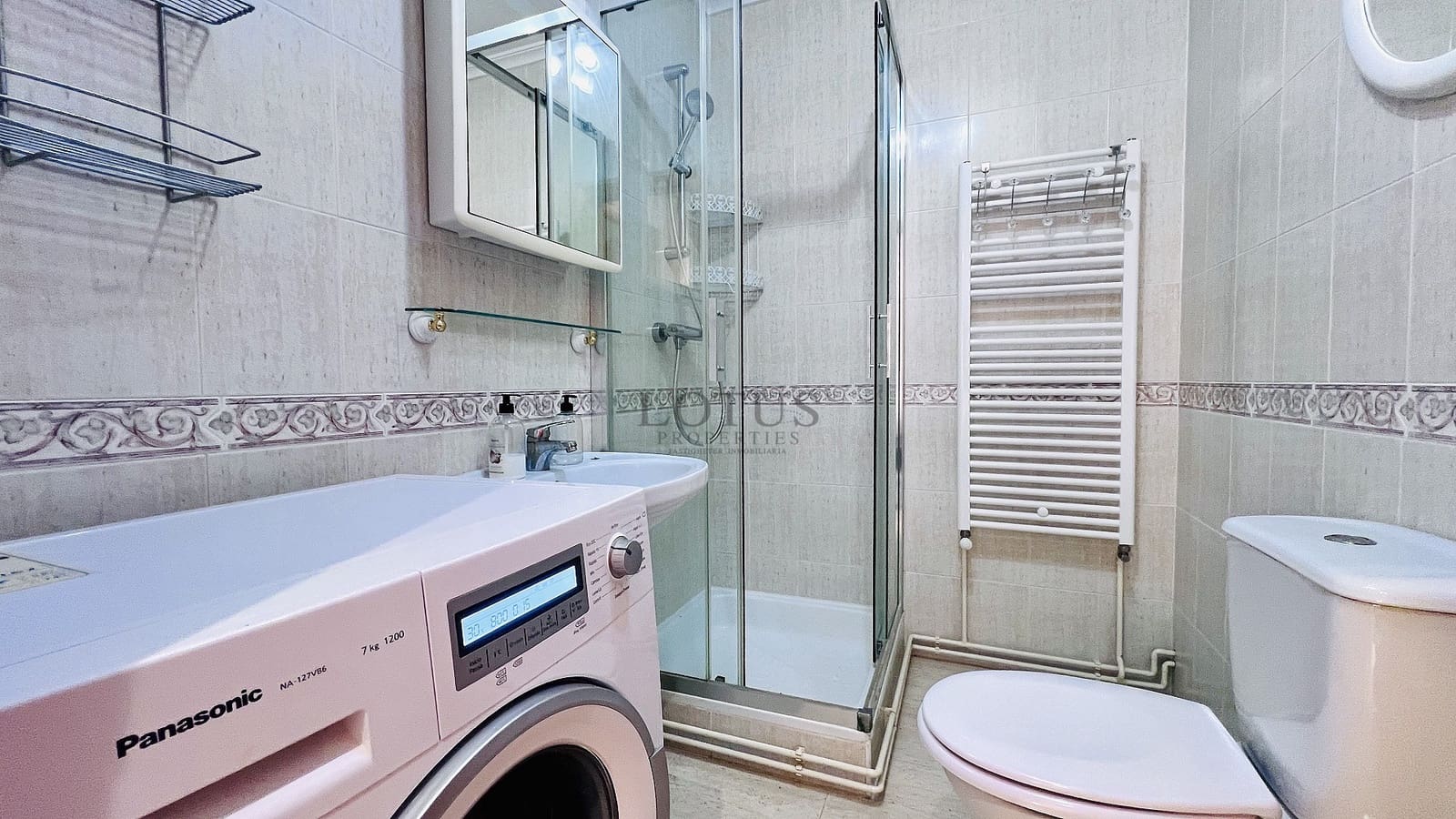 Bungalow de 2 habitaciones en Orihuela Costa en venta con piscina - 145.000 € (Ref: 9740103)