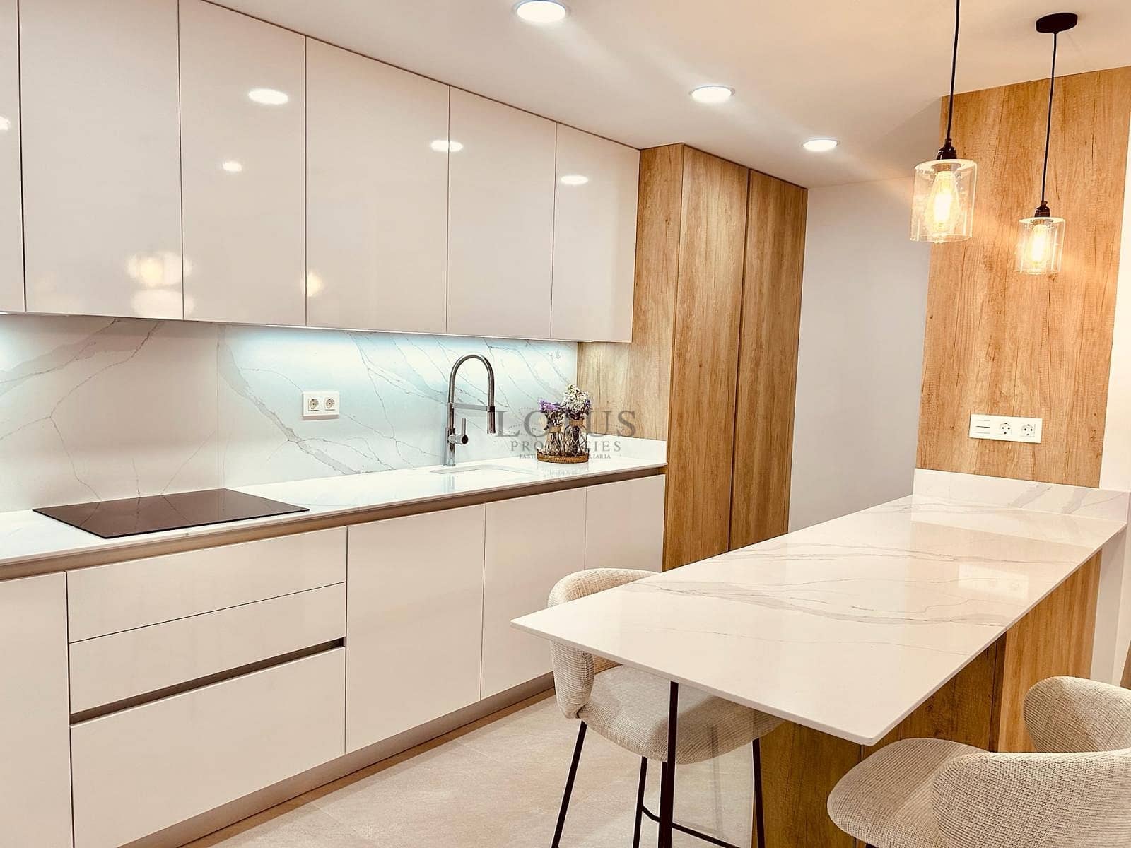 3 sypialnia Willa na sprzedaż w Benijofar z basenem garażem - 465 000 € (Ref: 9772604)