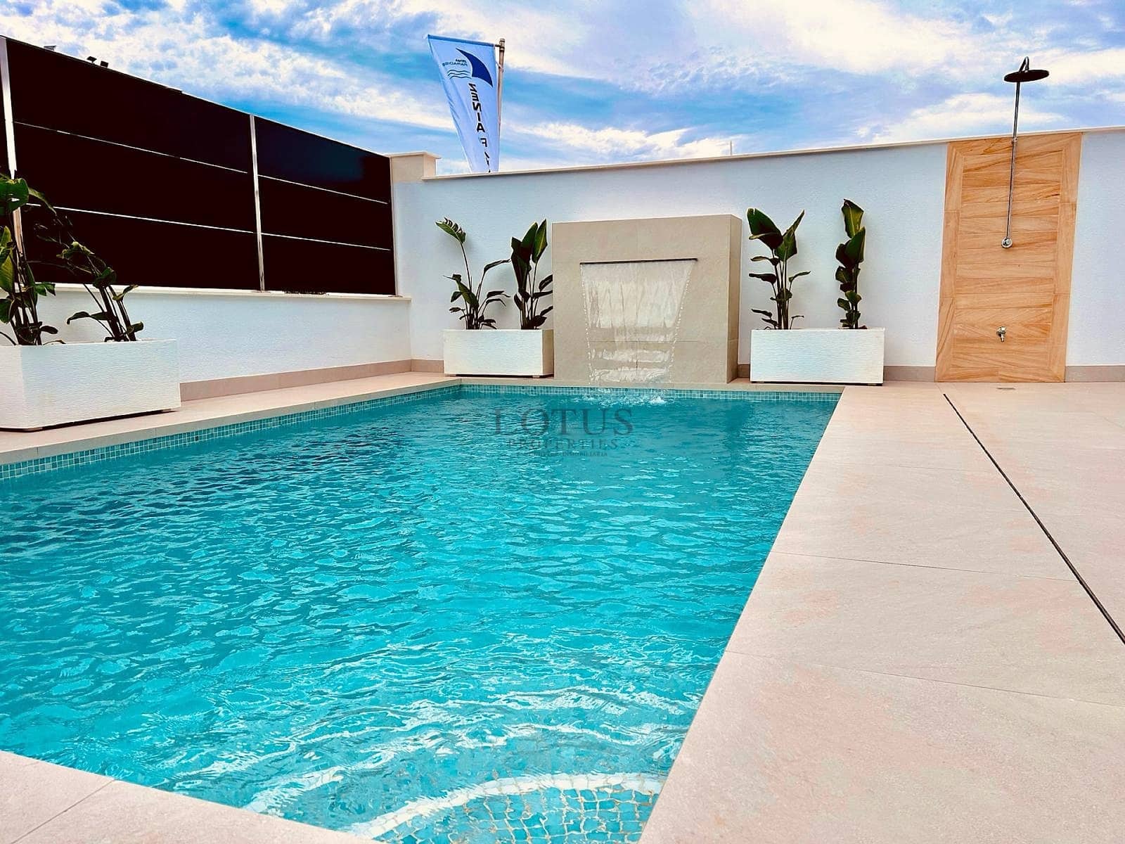 3 sypialnia Willa na sprzedaż w Benijofar z basenem garażem - 465 000 € (Ref: 9772604)