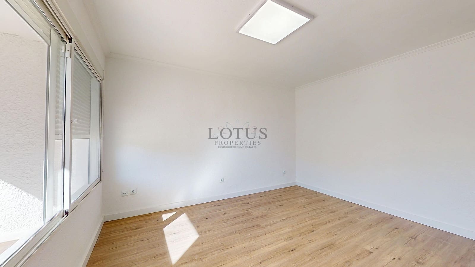 2 soveværelse Bungalow til salg i Orihuela Costa med swimmingpool - € 225.000 (Ref: 9781399)