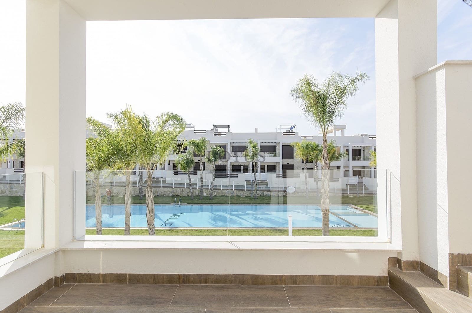 3 Zimmer Bungalow zu verkaufen in Torrevieja mit Pool - 285.000 € (Ref: 9800263)