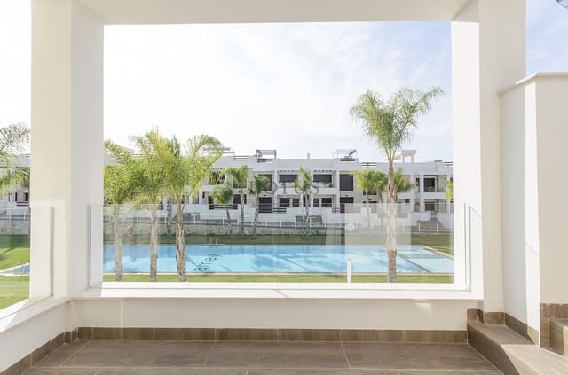 3 Zimmer Bungalow zu verkaufen in Los Balcones - Los Altos, Torrevieja mit Pool - 285.000 € (Ref: 9800263)