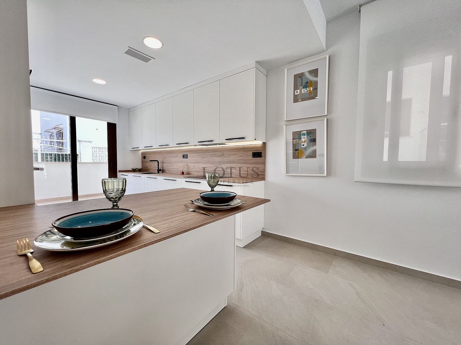 3 Zimmer Bungalow zu verkaufen in Torrevieja mit Pool - 285.000 € (Ref: 9800263)