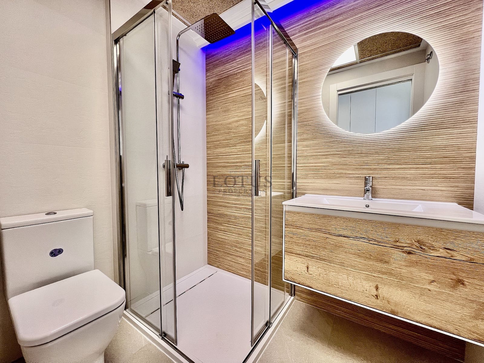 3 Zimmer Bungalow zu verkaufen in Torrevieja mit Pool - 285.000 € (Ref: 9800263)