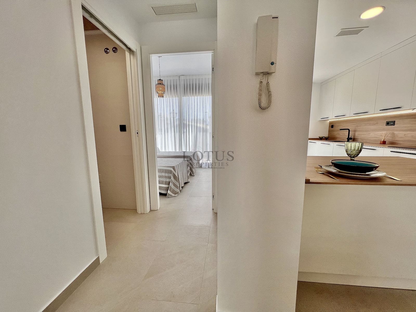 3 Zimmer Bungalow zu verkaufen in Torrevieja mit Pool - 285.000 € (Ref: 9800263)