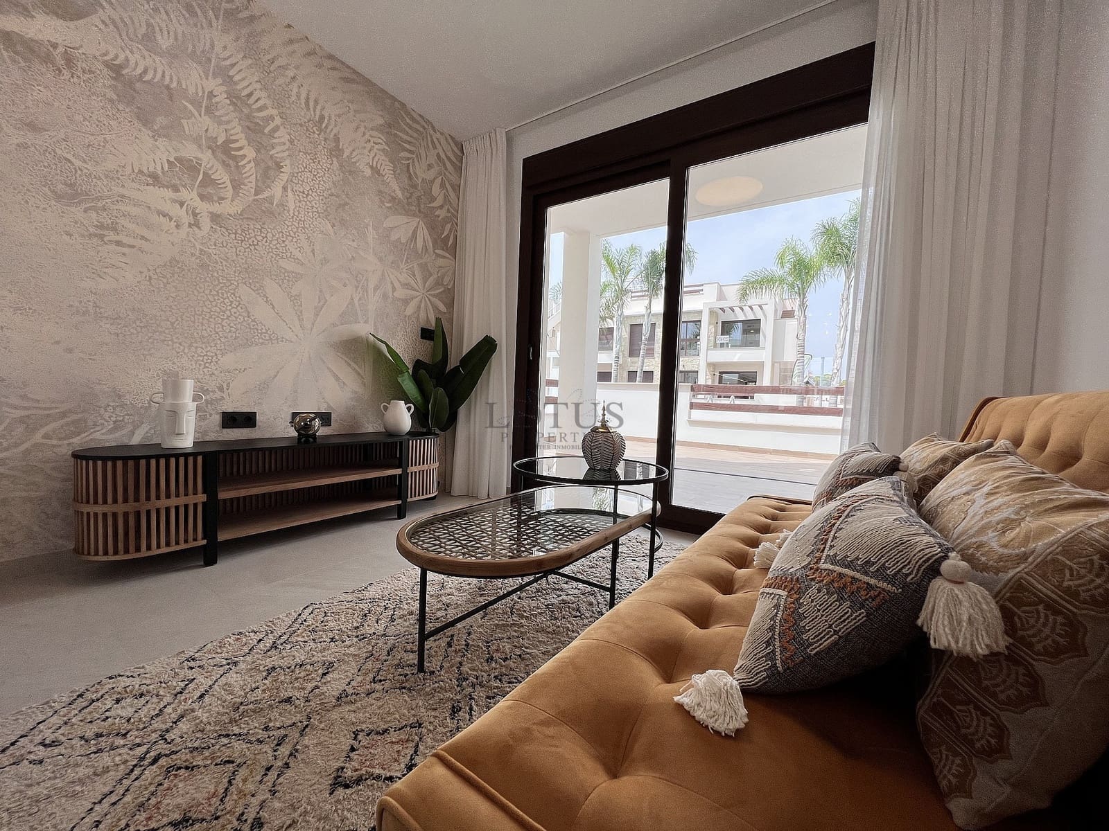 3 Zimmer Bungalow zu verkaufen in Torrevieja mit Pool - 285.000 € (Ref: 9800263)