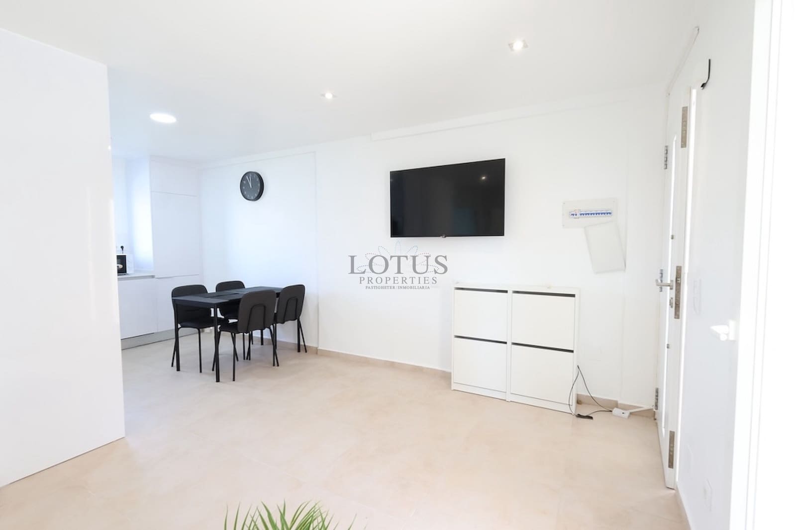 2 makuuhuone Omakotitalo myytävänä paikassa Algorfa mukana uima-altaan - 179 000 € (Ref: 9805582)