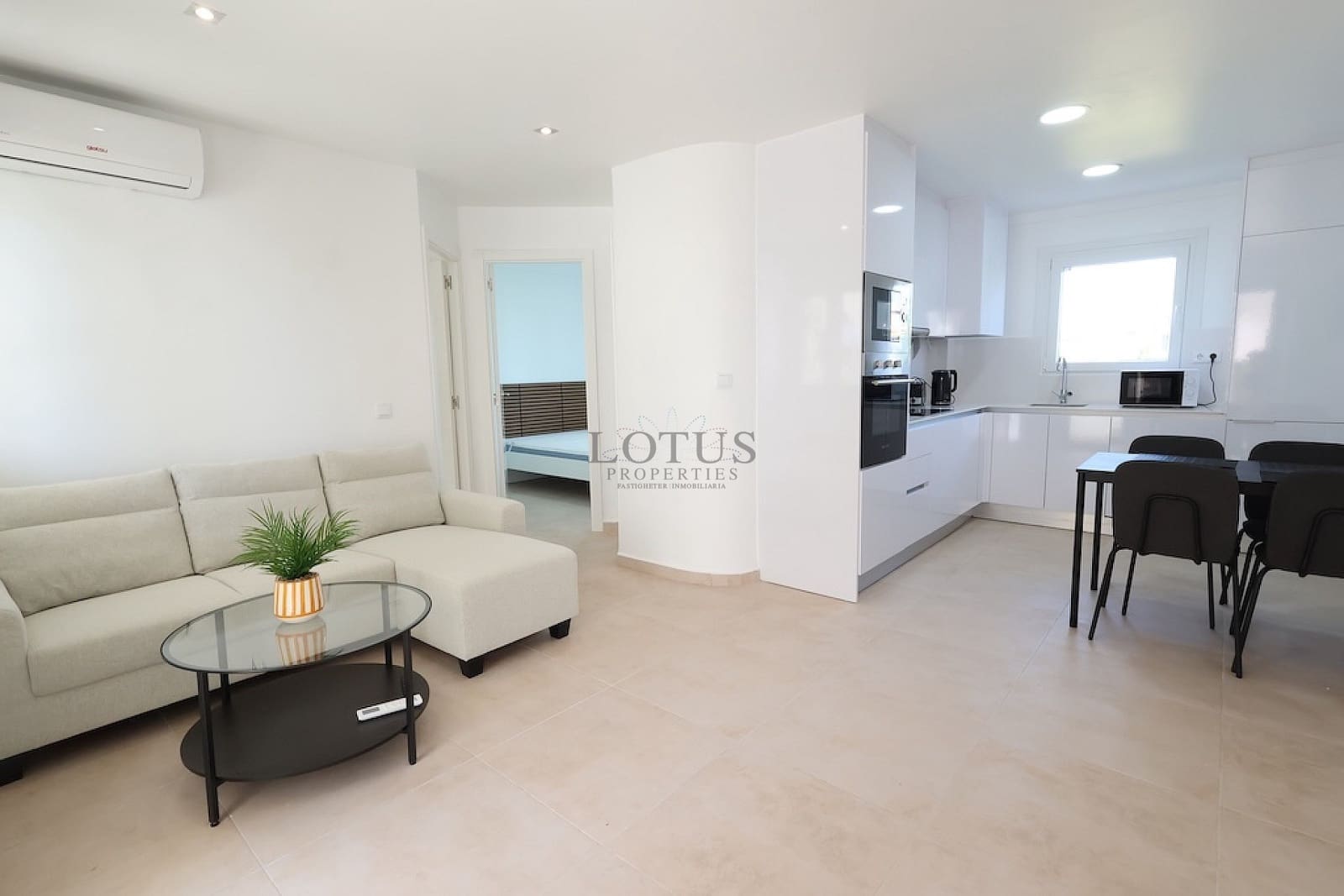 2 makuuhuone Omakotitalo myytävänä paikassa Algorfa mukana uima-altaan - 179 000 € (Ref: 9805582)