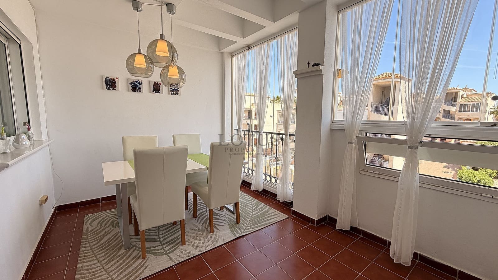 2 sovrum Takvåning till salu i Orihuela Costa med pool - 179 995 € (Ref: 9816402)