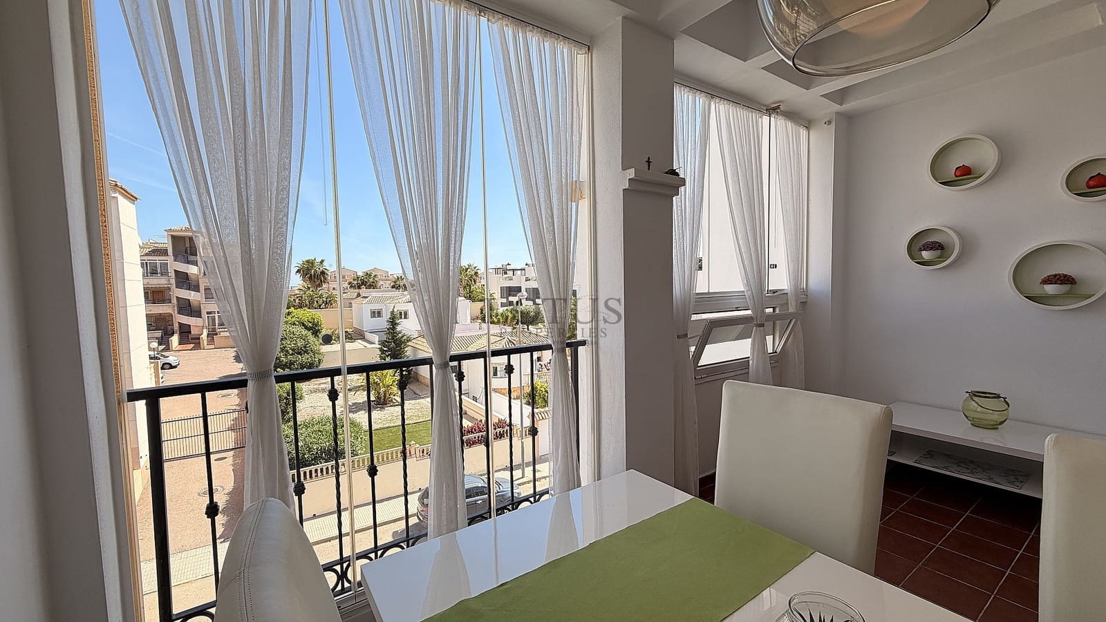 2 sovrum Takvåning till salu i Orihuela Costa med pool - 179 995 € (Ref: 9816402)