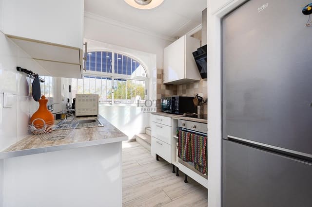2 camera da letto Villa in vendita in La Marina, Elche / Elx con piscina garage - 239.969 € (Rif: 9840804)