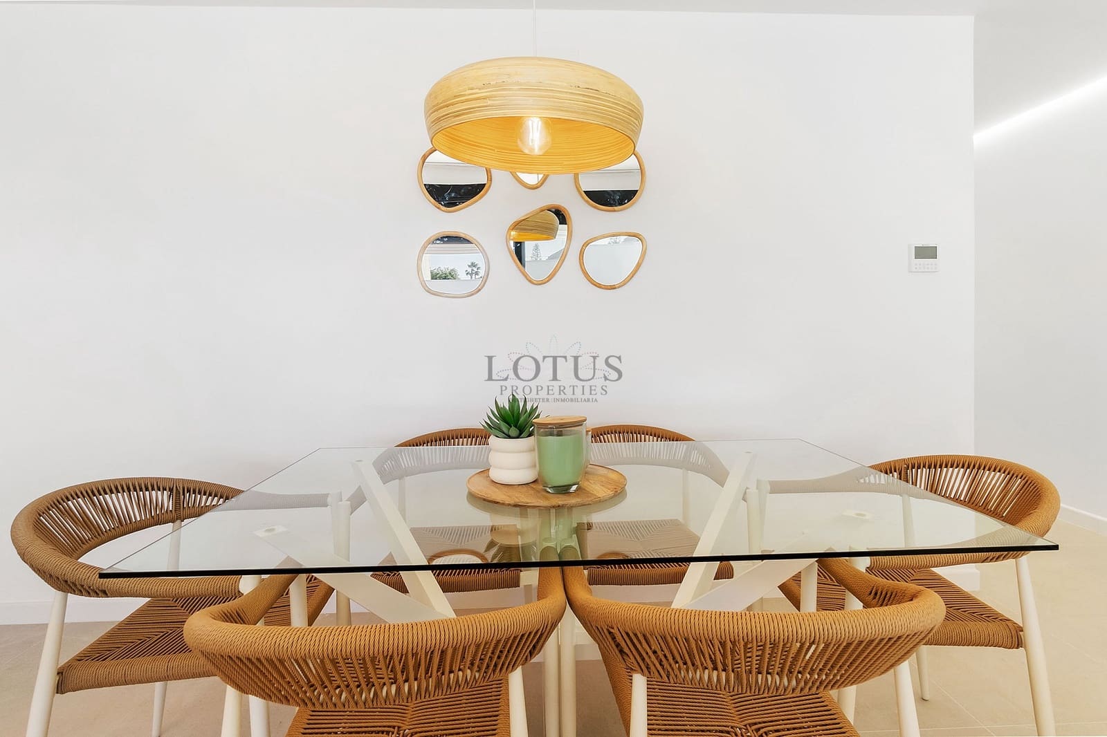 Pareado de 3 habitaciones en Torrevieja en venta con piscina - 459.000 € (Ref: 9841589)