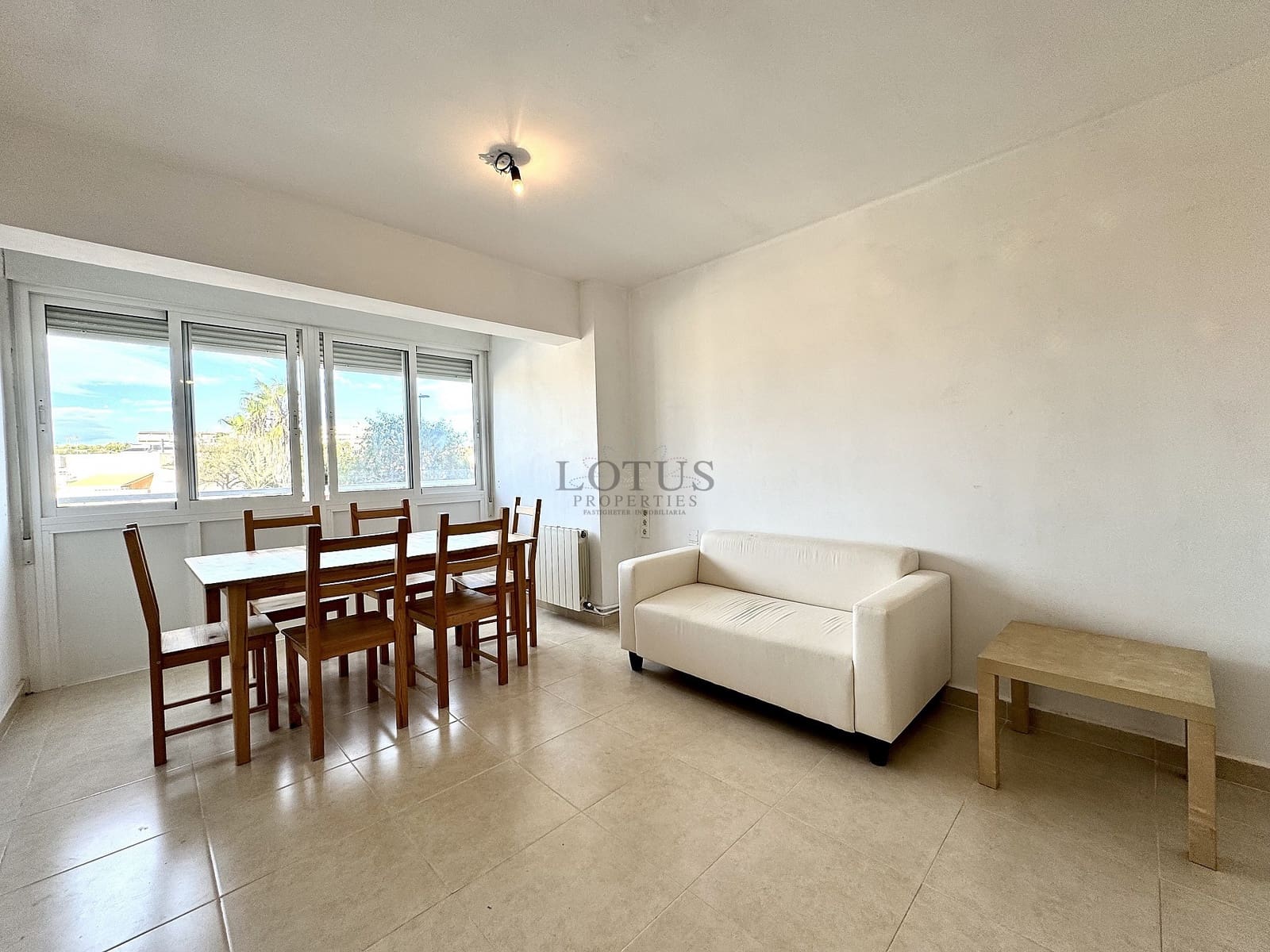 3 sypialnia Apartament na sprzedaż w Torrevieja z basenem - 139 000 € (Ref: 9847857)