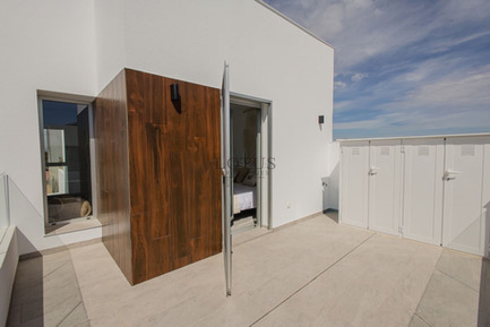3 bedroom Villa for sale in San Fulgencio with pool - € 365,000 (Ref: 9848913)