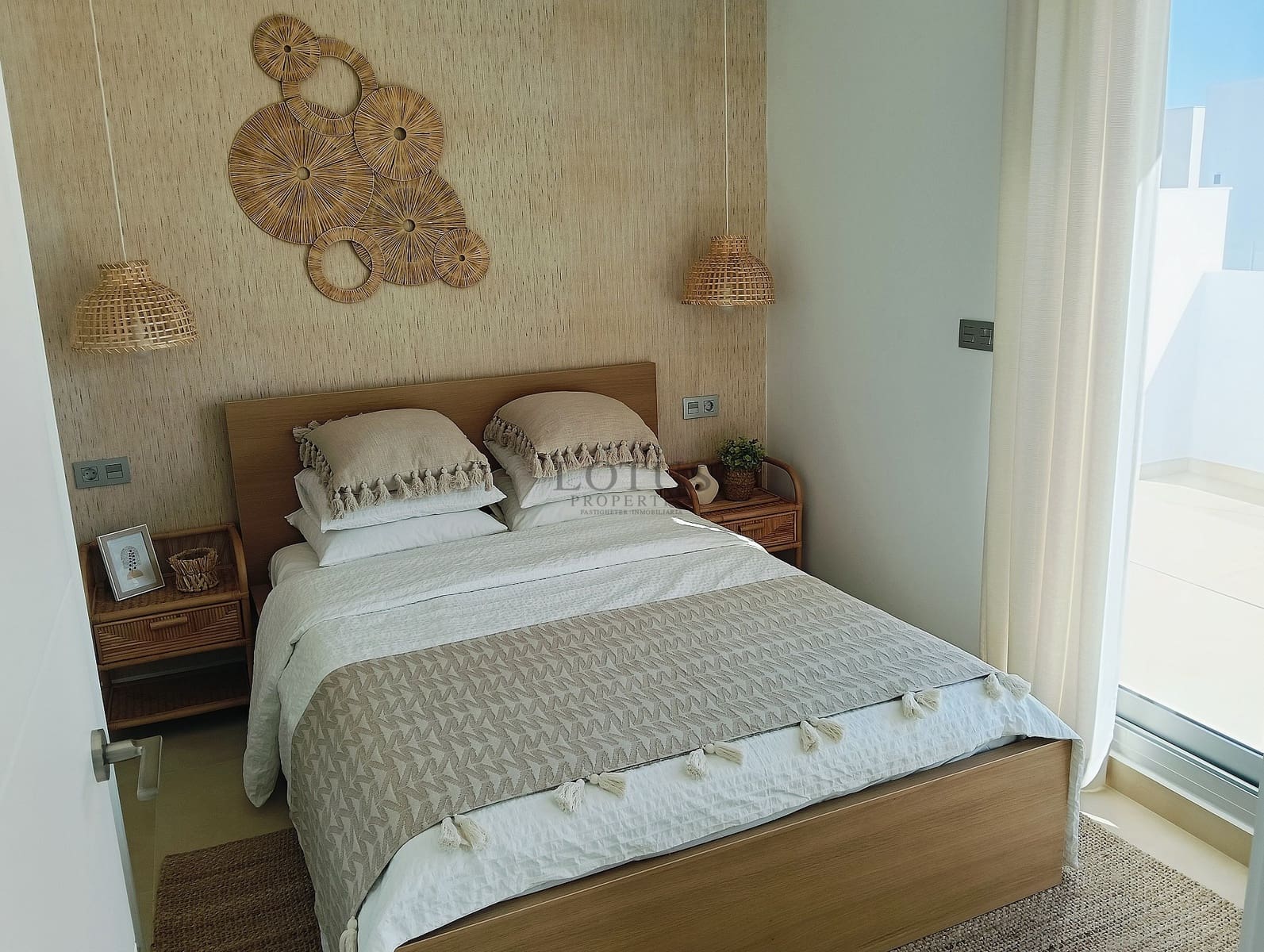 3 bedroom Villa for sale in San Fulgencio with pool - € 365,000 (Ref: 9848913)