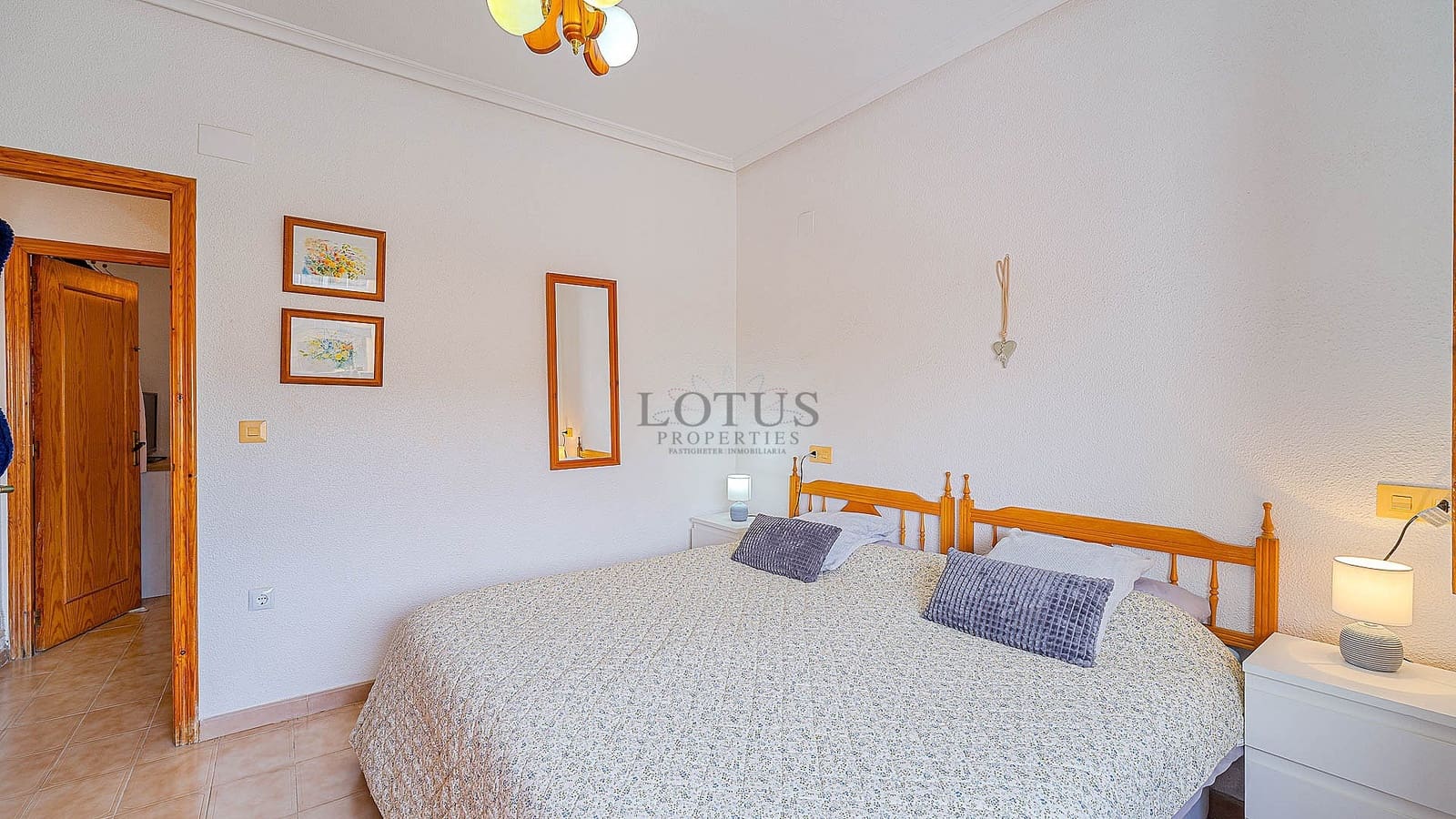 2 chambre Appartement à vendre à Torrevieja avec piscine - 170 000 € (Ref: 9854625)