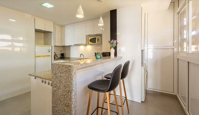 3 chambre Appartement à vendre à Playa del Acequión, Torrevieja avec piscine - 199 900 € (Ref: 9858279)