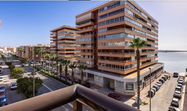 3 chambre Appartement à vendre à Playa del Acequión, Torrevieja avec piscine - 199 900 € (Ref: 9858279)