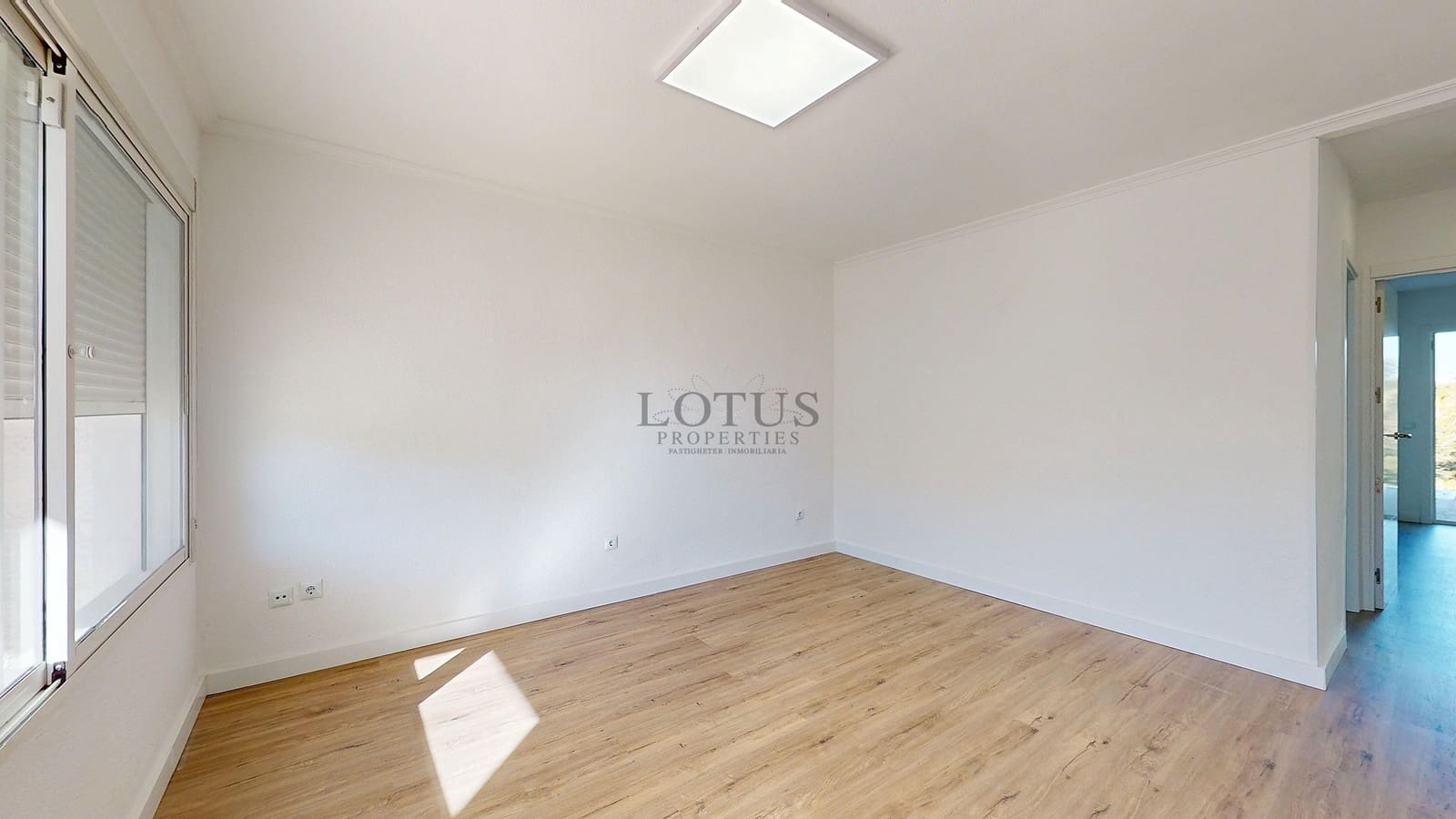 2 makuuhuone Bungalow myytävänä paikassa Orihuela Costa mukana uima-altaan - 199 000 € (Ref: 9862221)