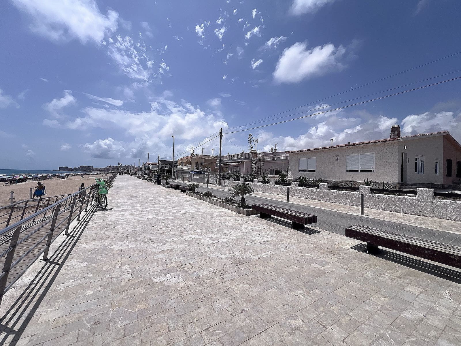 Chalet de 3 habitaciones en La Mata en venta con piscina garaje - 765.000 € (Ref: 9863438)