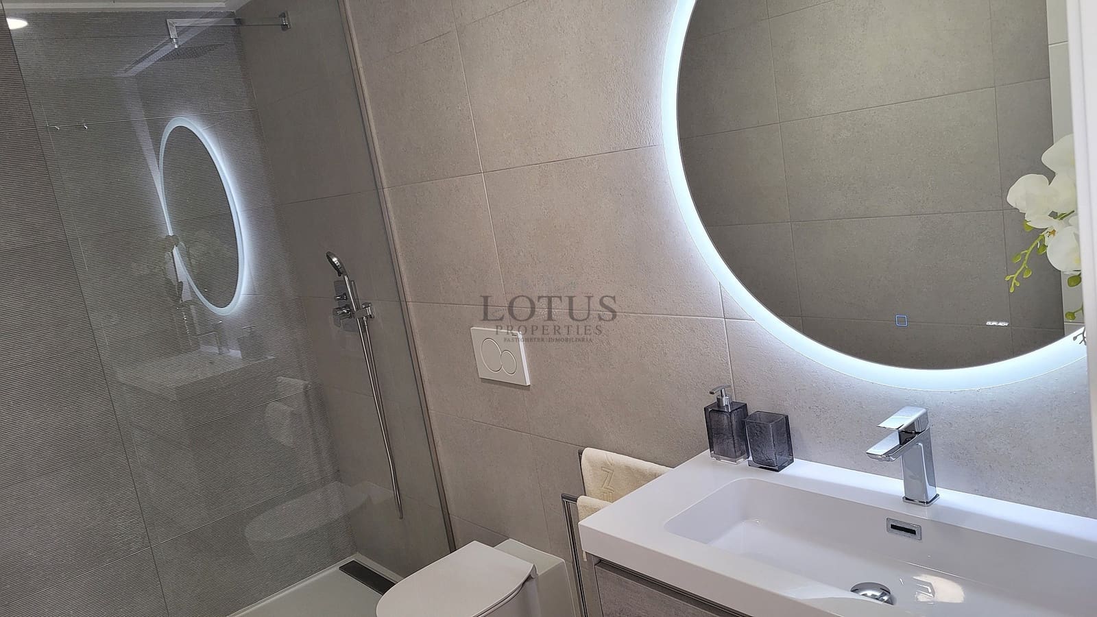 3 quarto Apartamento para venda em El Raso com piscina - 344 900 € (Ref: 9877135)