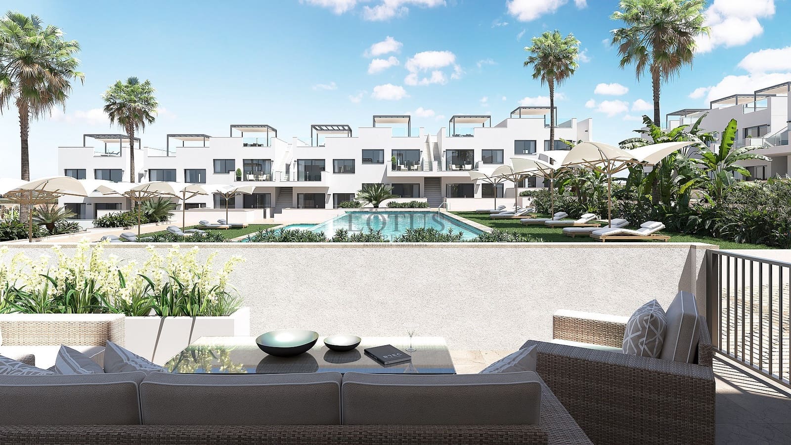 2 soveværelse Bungalow til salg i Torrevieja med swimmingpool - € 299.900 (Ref: 9893609)