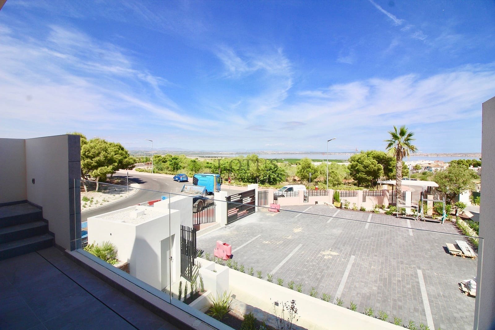 3 sovrum Lägenhet till salu i Torrevieja med pool - 330 000 € (Ref: 9893612)