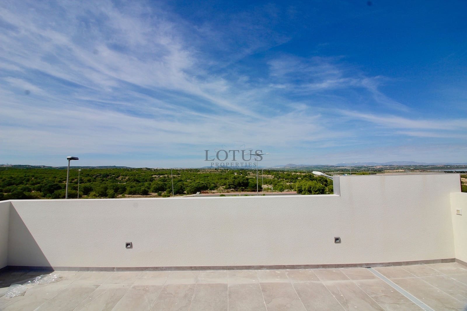 3 sovrum Lägenhet till salu i Torrevieja med pool - 330 000 € (Ref: 9893612)