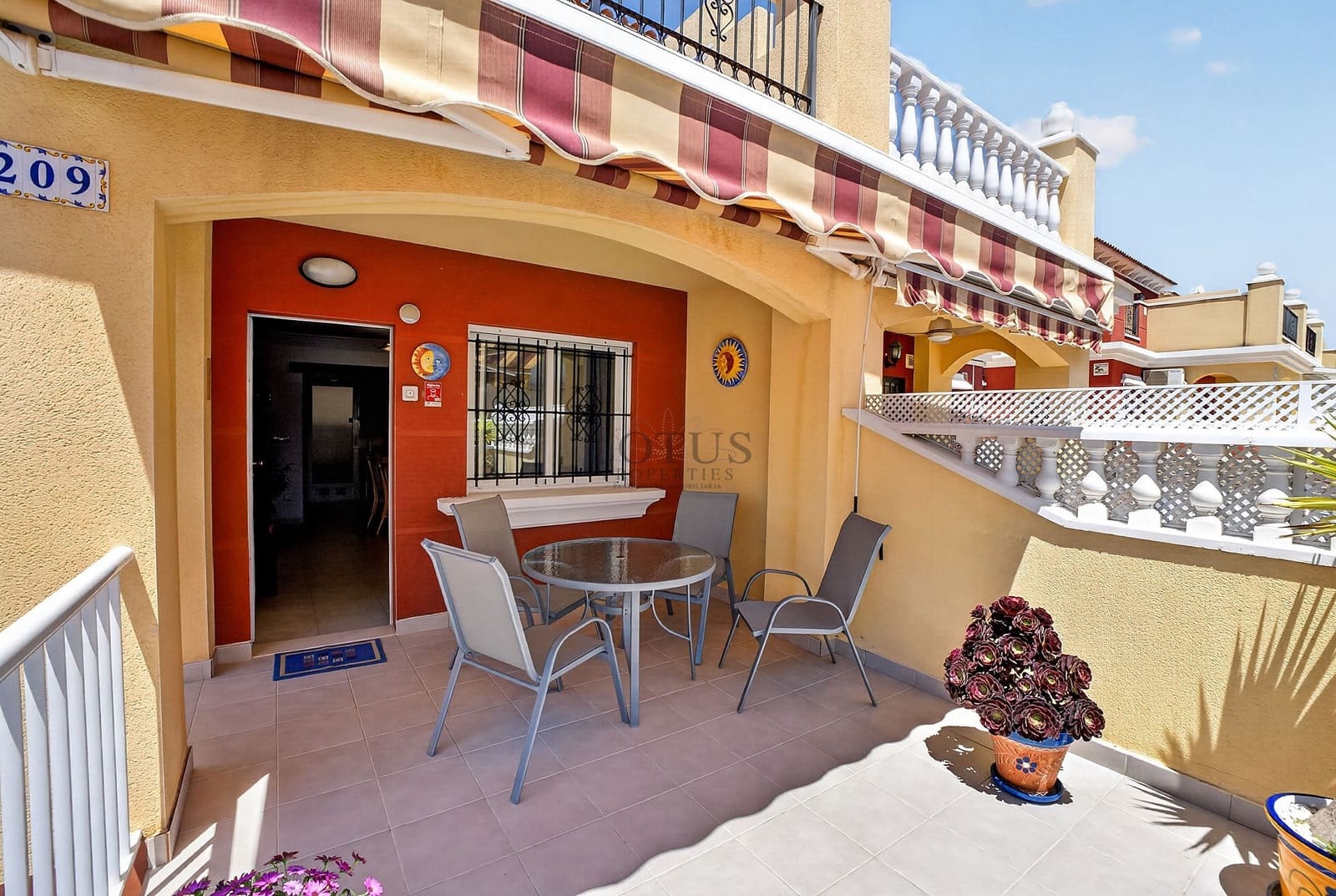 4 camera da letto Casa in vendita in Torrevieja con piscina - 329.000 € (Rif: 9911753)