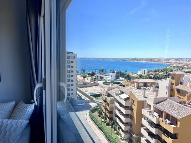 4 quarto Penthouse para venda em Punta Prima, Torrevieja com piscina garagem - 1 150 000 € (Ref: 9917587)