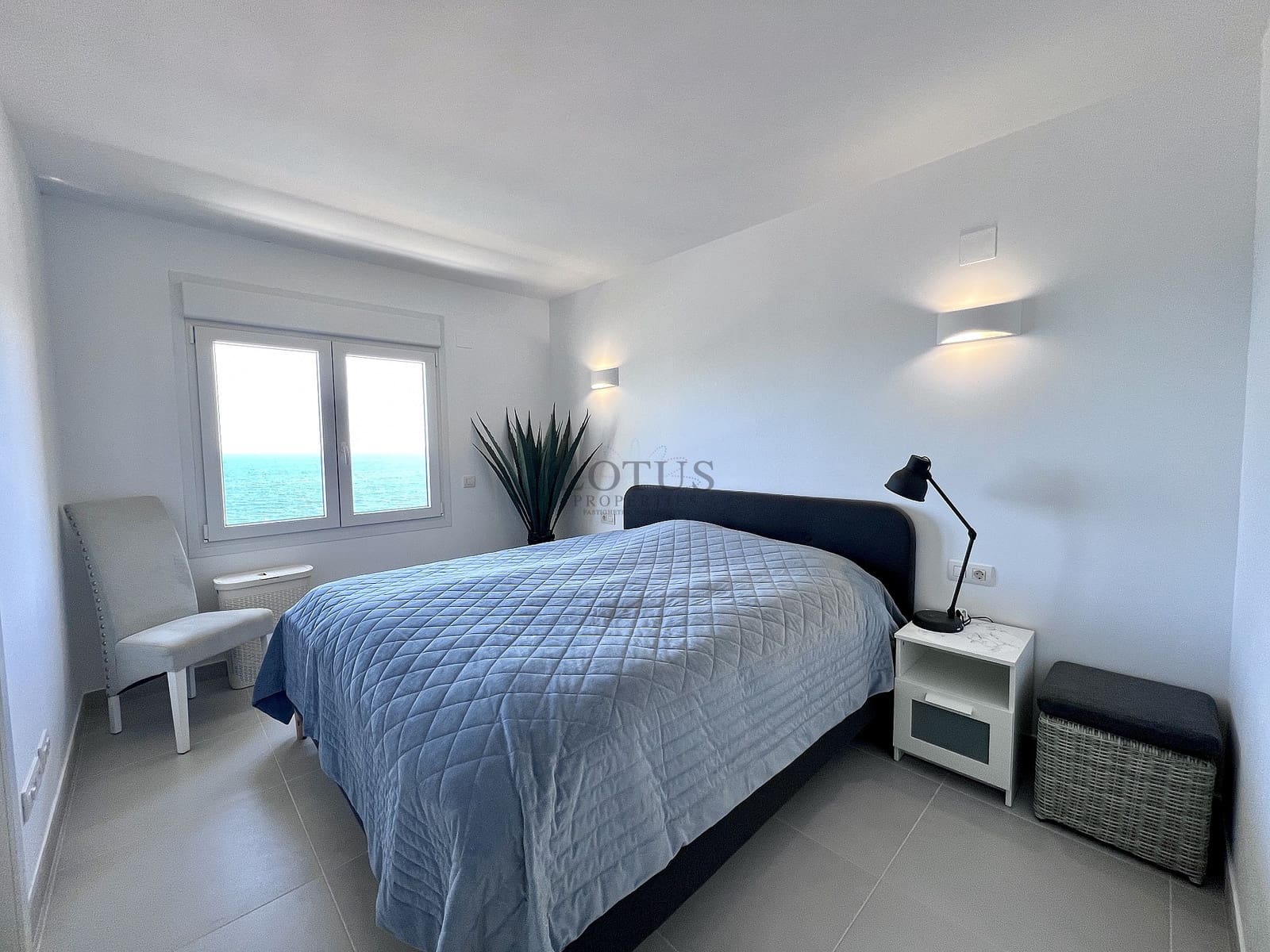 4 quarto Penthouse para venda em Torrevieja com piscina garagem - 1 150 000 € (Ref: 9917587)
