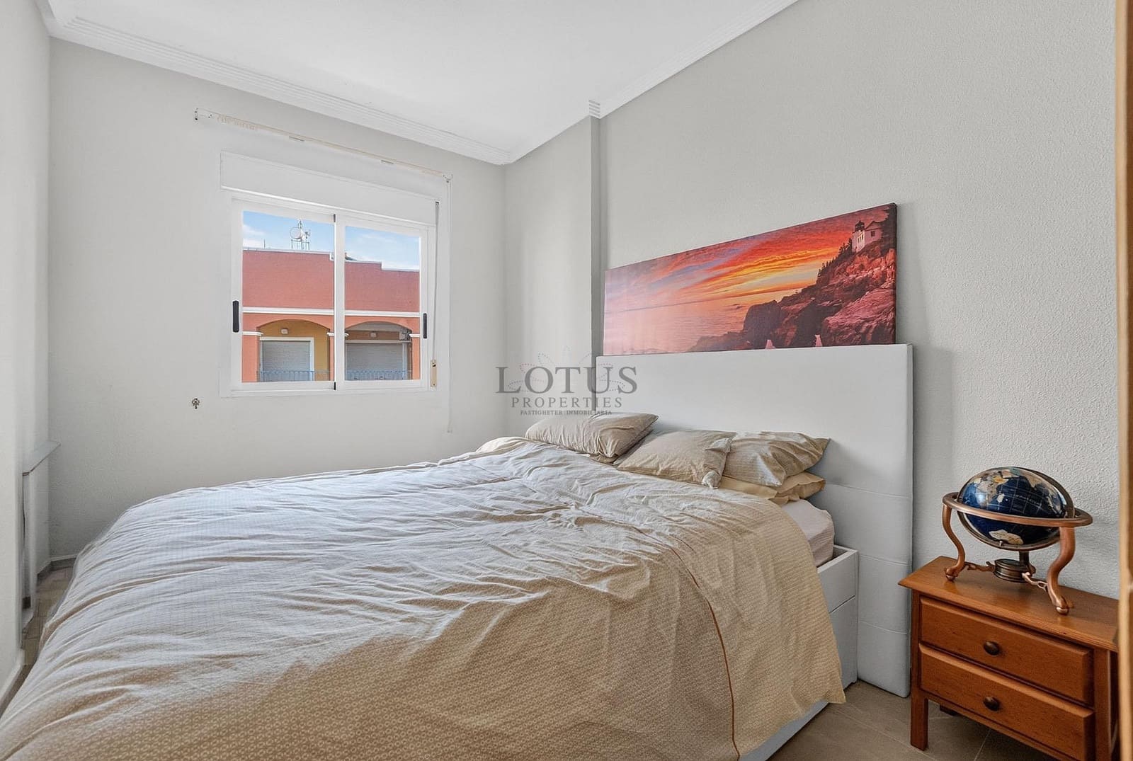 2 sypialnia Penthouse na sprzedaż w Torrevieja z basenem - 199 000 € (Ref: 9981484)