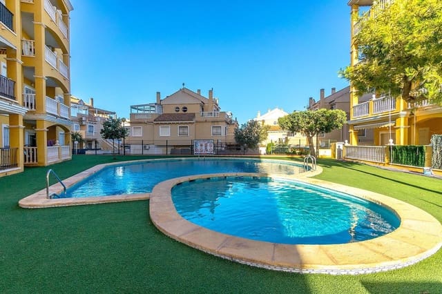 2 quarto Penthouse para venda em Torreblanca, Torrevieja com piscina - 199 000 € (Ref: 9981484)