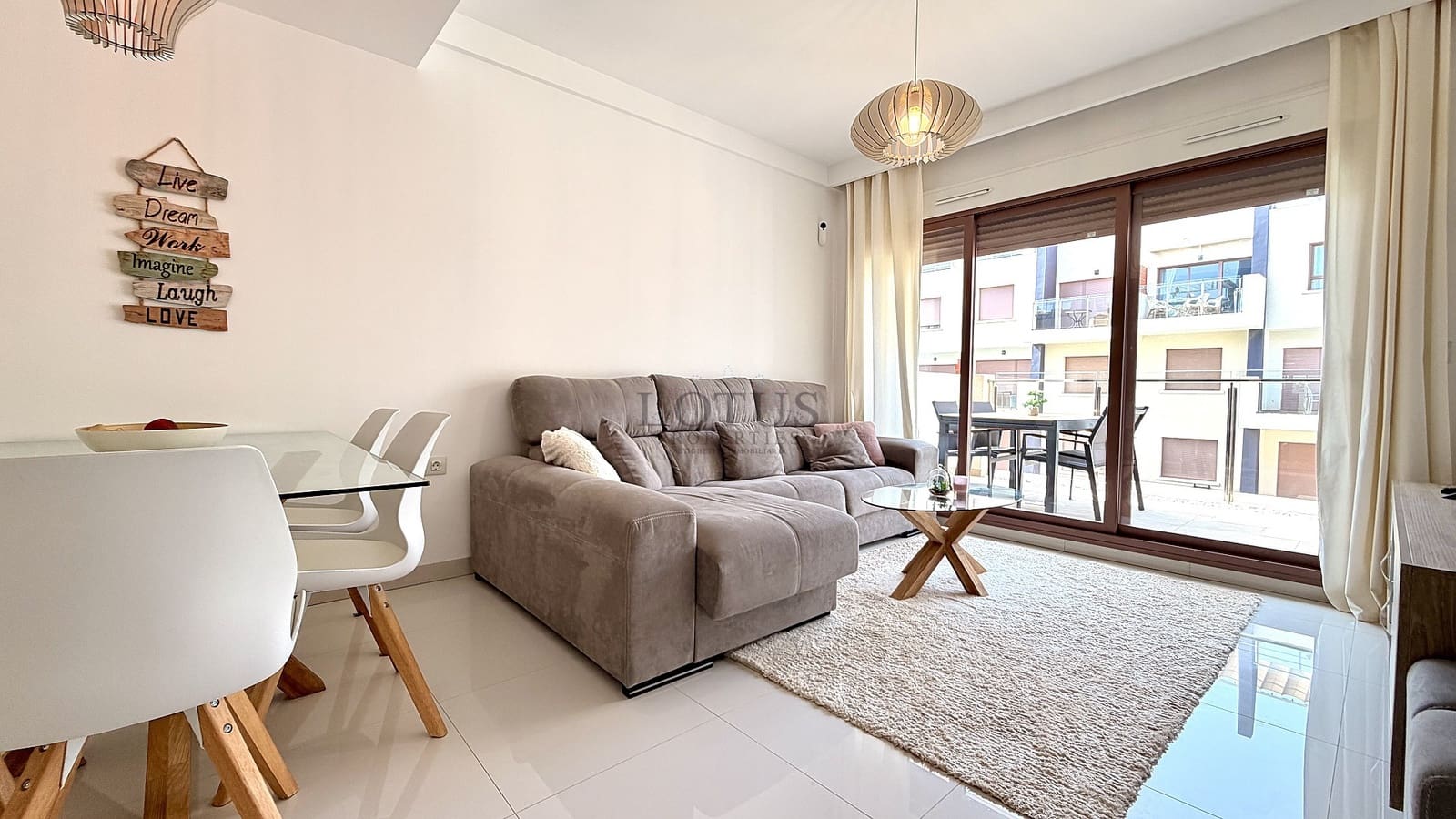 2 quarto Apartamento para venda em Pilar de la Horadada com piscina - 289 900 € (Ref: 9983928)