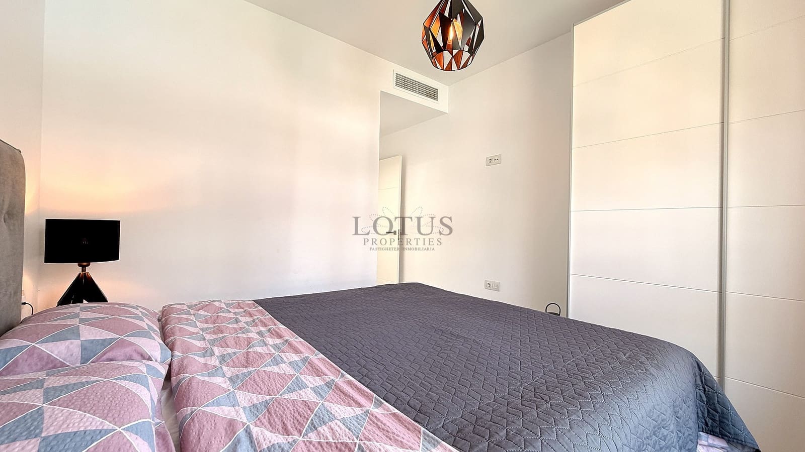 2 quarto Apartamento para venda em Pilar de la Horadada com piscina - 289 900 € (Ref: 9983928)