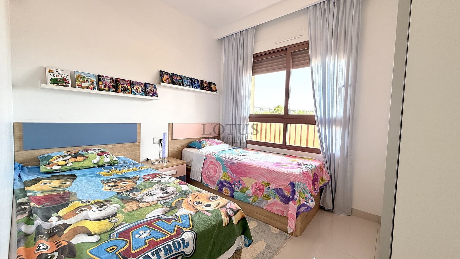 2 quarto Apartamento para venda em Pilar de la Horadada com piscina - 289 900 € (Ref: 9983928)