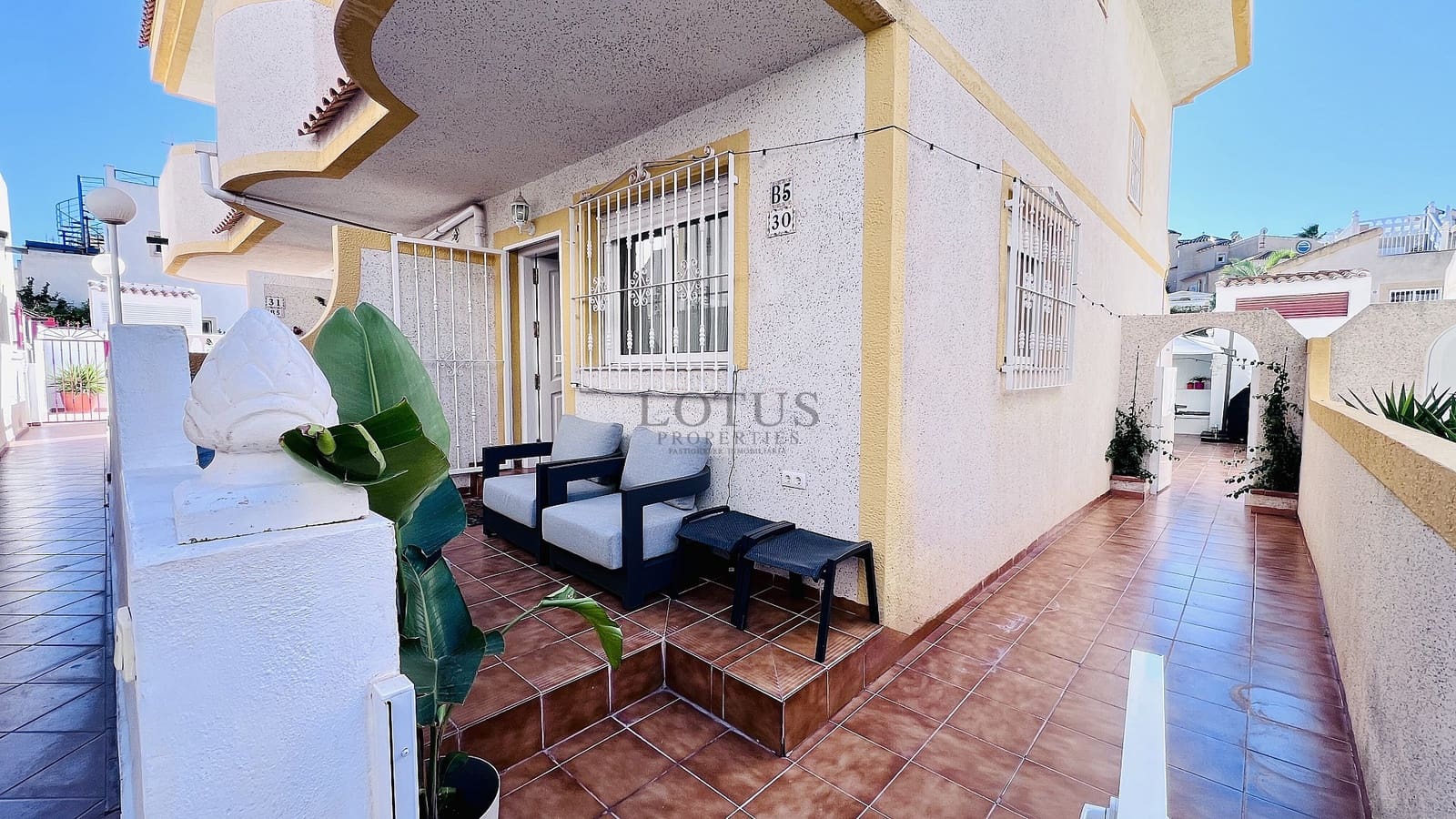 3 sypialnia Dom na sprzedaż w Orihuela Costa z basenem garażem - 229 900 € (Ref: 9994561)