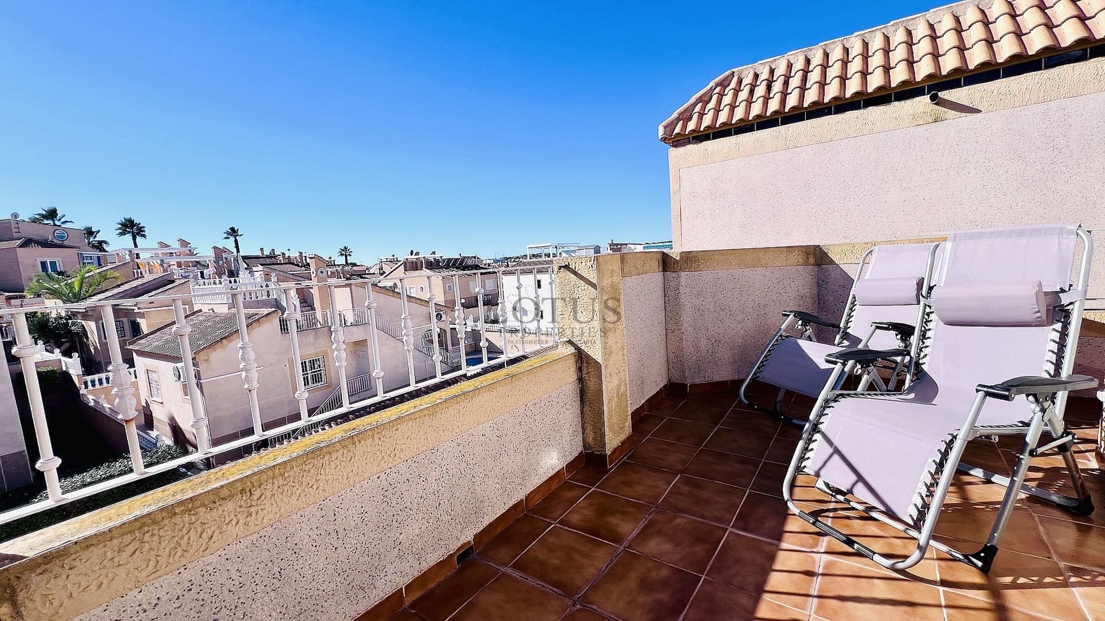 3 sypialnia Dom na sprzedaż w Orihuela Costa z basenem garażem - 229 900 € (Ref: 9994561)
