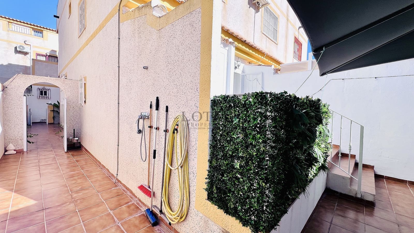3 sypialnia Dom na sprzedaż w Orihuela Costa z basenem garażem - 229 900 € (Ref: 9994561)