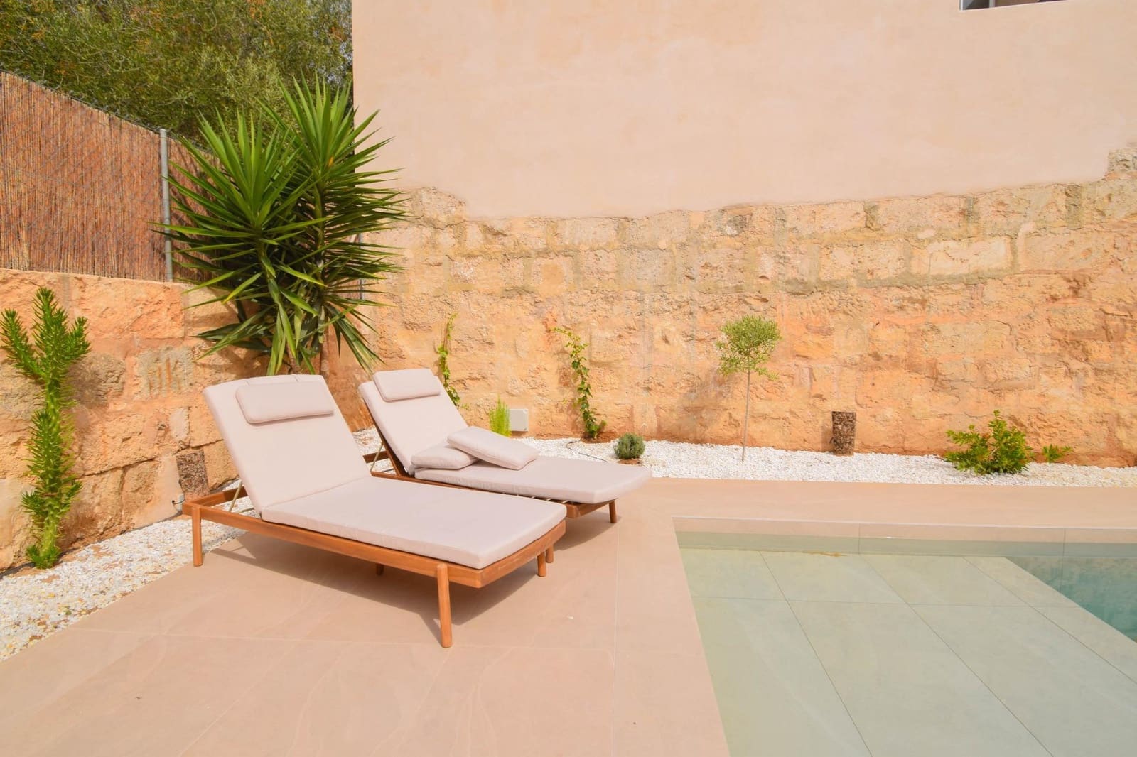 4 soveværelse Villa til salg i Muro med swimmingpool garage - € 995.000 (Ref: 7995117)