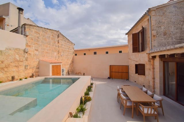 4 soveværelse Villa til salg i Muro med swimmingpool garage - € 995.000 (Ref: 7995117)