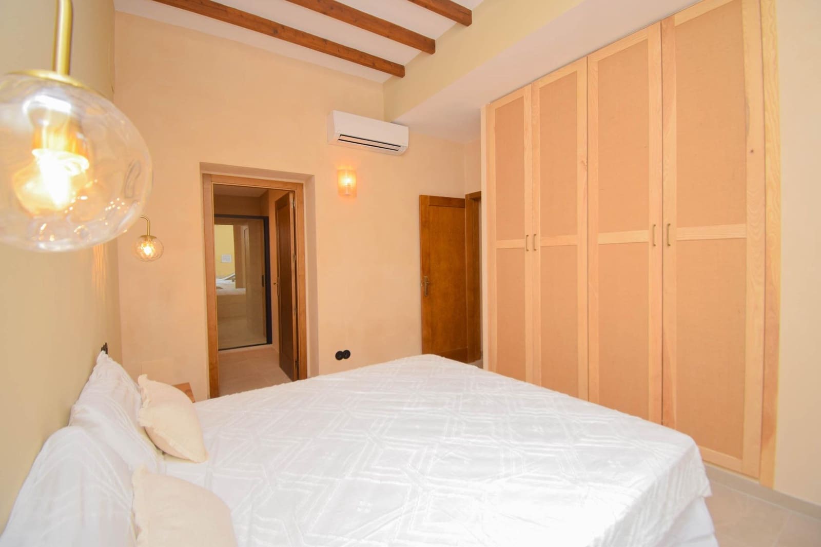 4 soveværelse Villa til salg i Muro med swimmingpool garage - € 995.000 (Ref: 7995117)