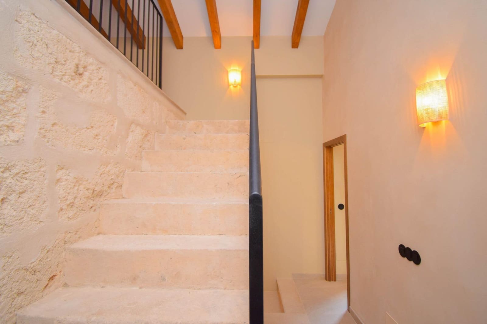 4 soveværelse Villa til salg i Muro med swimmingpool garage - € 995.000 (Ref: 7995117)