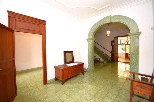 4 soveværelse Byhus til salg i Muro med garage - € 578.000 (Ref: 9753389)