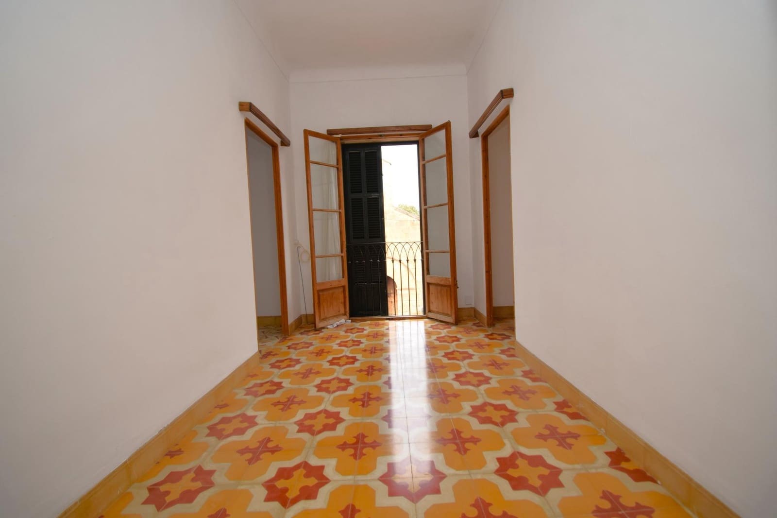 4 soveværelse Byhus til salg i Muro med garage - € 578.000 (Ref: 9753389)